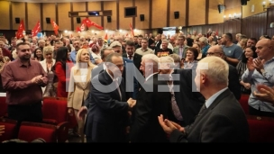 Nije lako biti socijalista